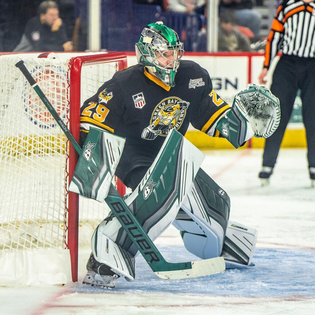 gamblers-shutout-the-saints