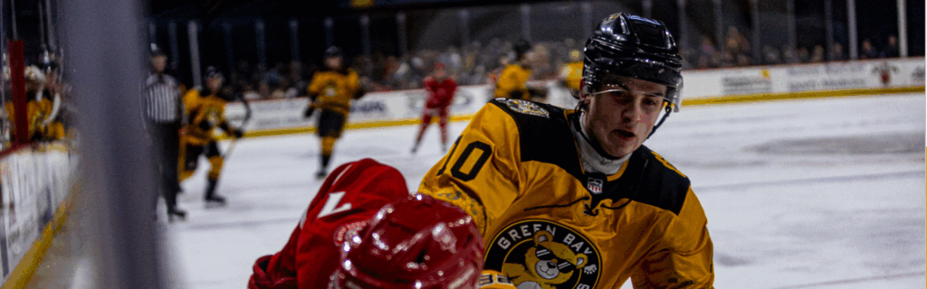 1-31-game-notes-gamblers-fall-to-dubuque-on-teddy-bear-toss